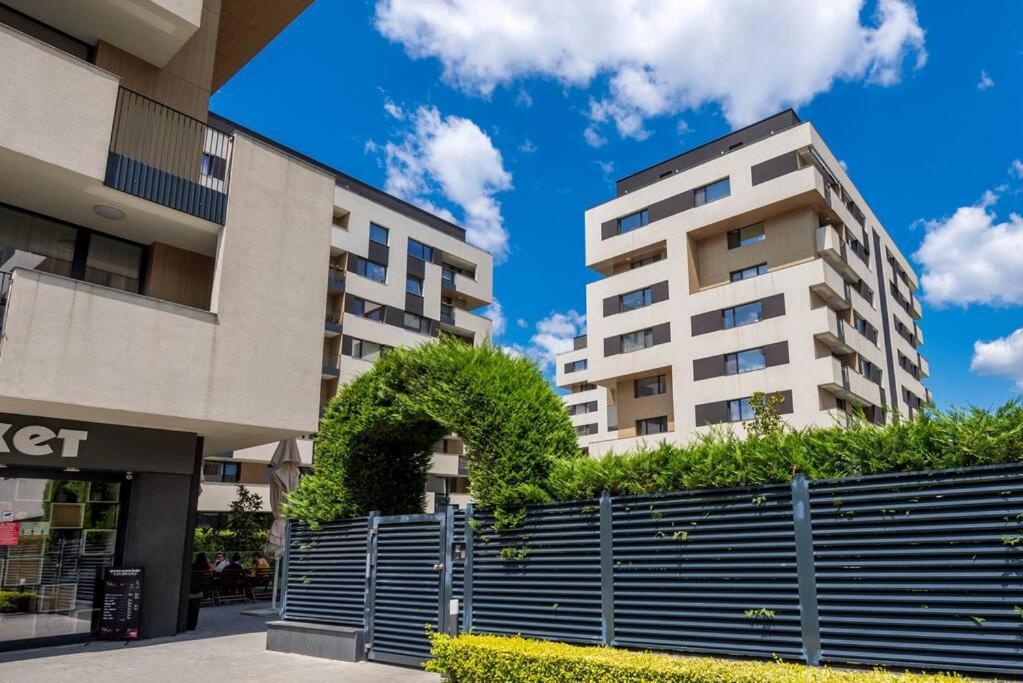Labyrinth Apartment - Free Parking Space Included Varna Exterior foto